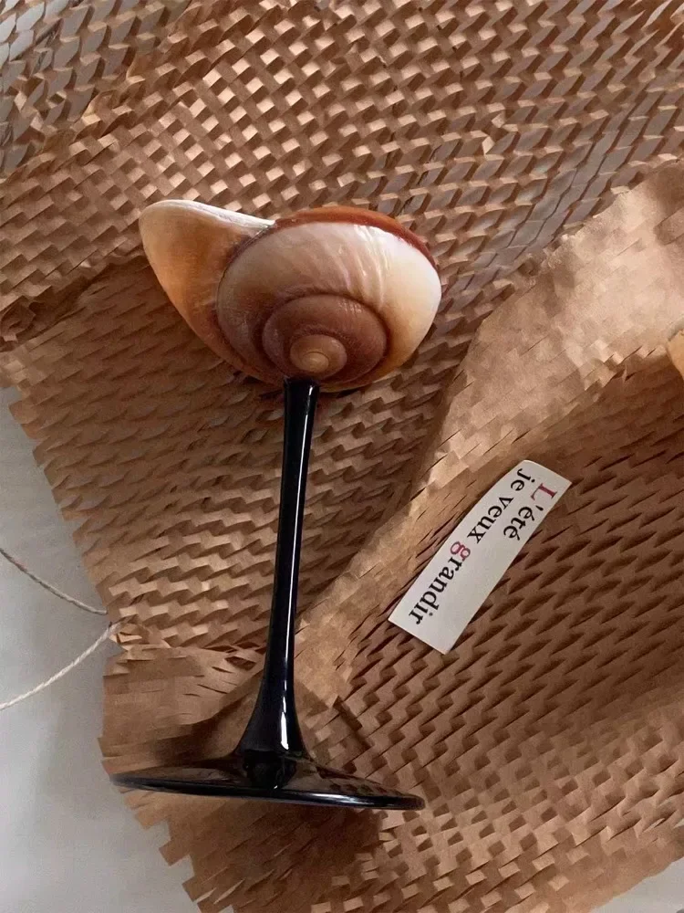 Natural Conch Wine Glass Bar a - Home Bar And Cabinet recension och pris
